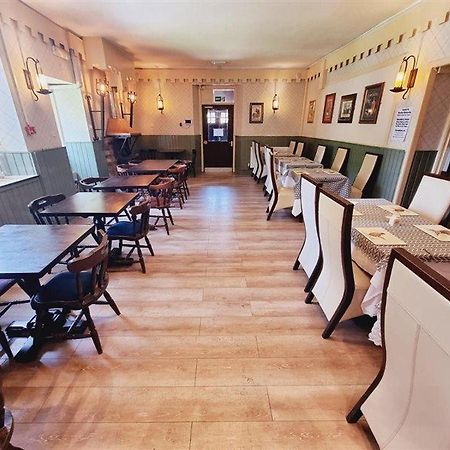 Roy Bridge Hotel Roybridge Bagian luar foto